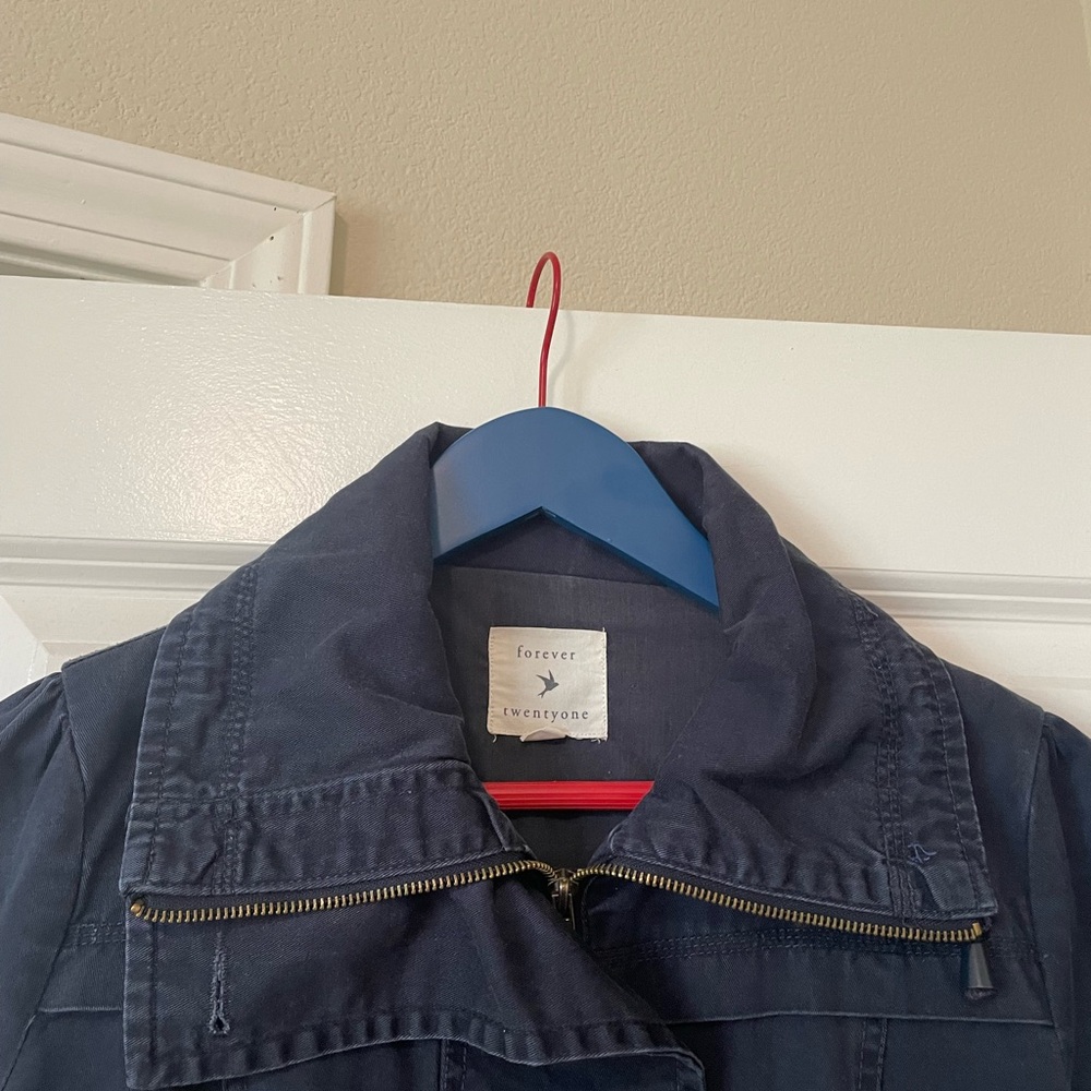 Forever 21 Utility Jacket. Size S. 100% Cottom - image 4